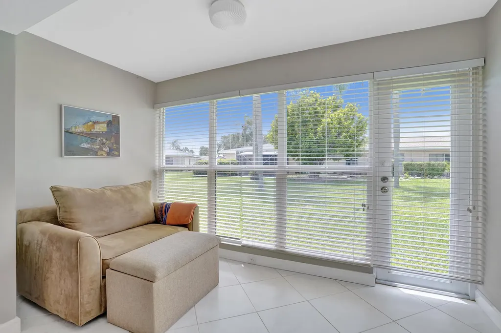 8620 Chevy Chase Drive Boca Raton FL 33433