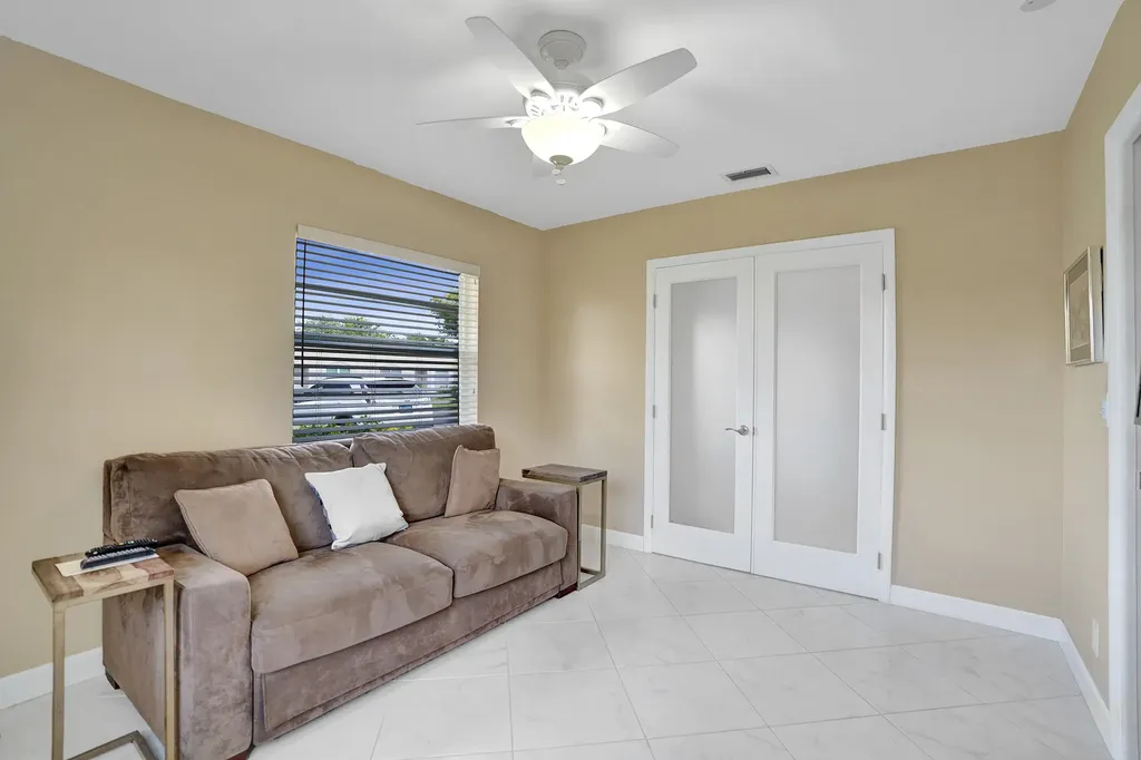 8620 Chevy Chase Drive Boca Raton FL 33433