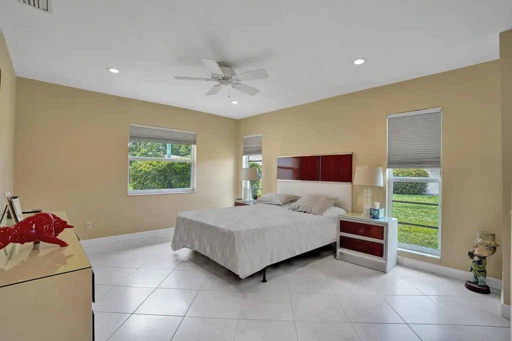 8620 Chevy Chase Drive Boca Raton FL 33433