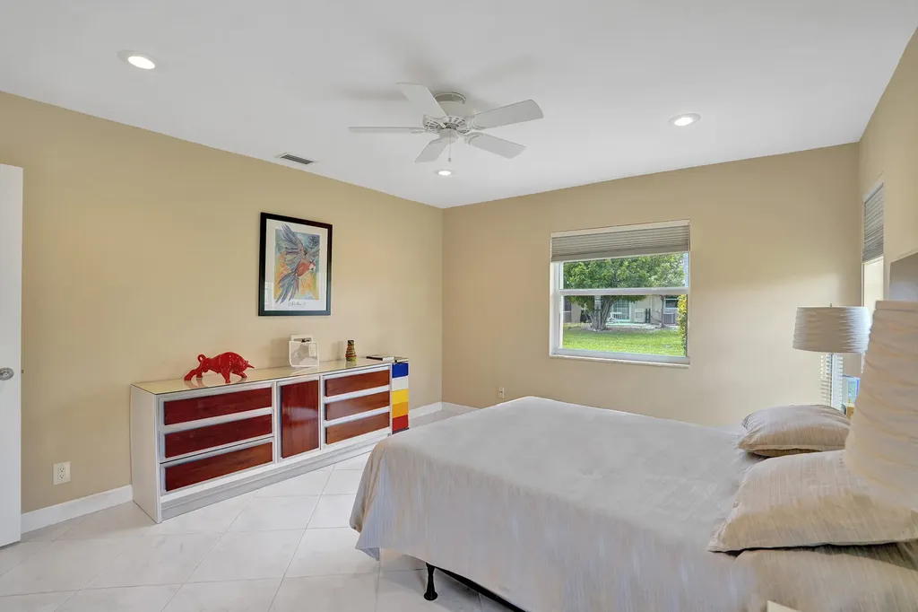 8620 Chevy Chase Drive Boca Raton FL 33433