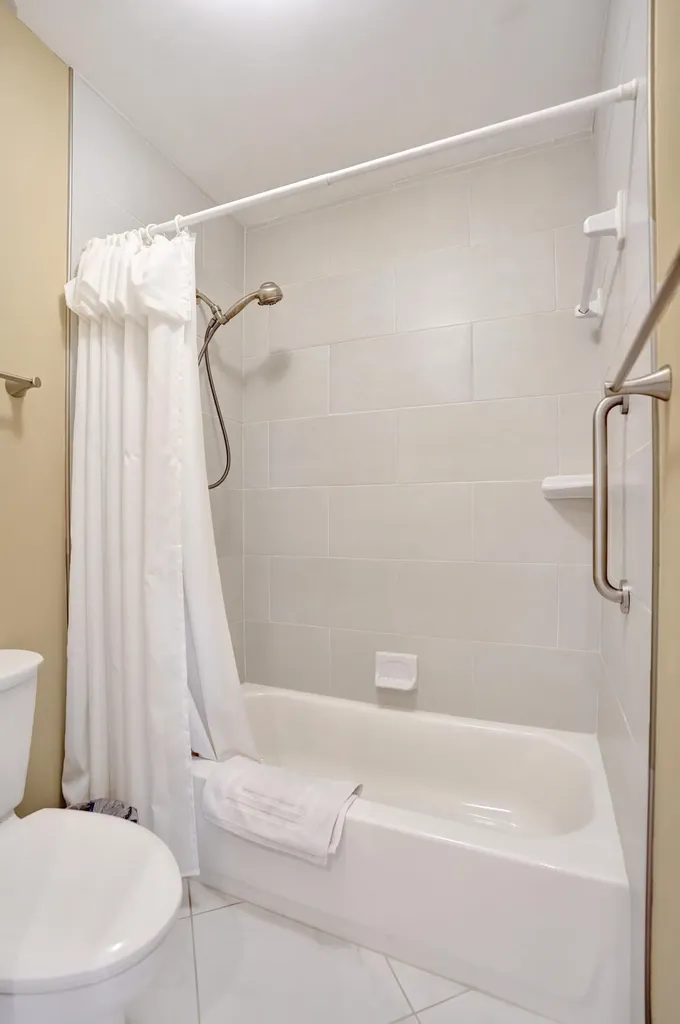 8620 Chevy Chase Drive Boca Raton FL 33433