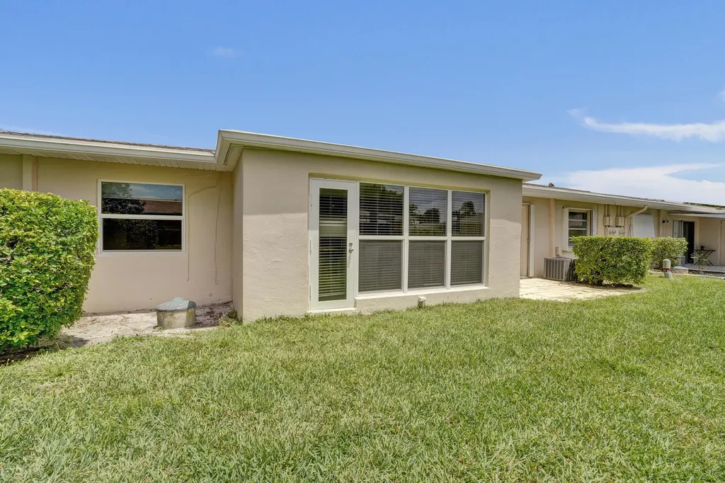 8620 Chevy Chase Drive Boca Raton FL 33433