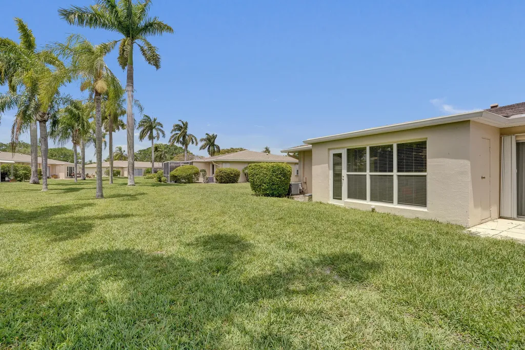8620 Chevy Chase Drive Boca Raton FL 33433