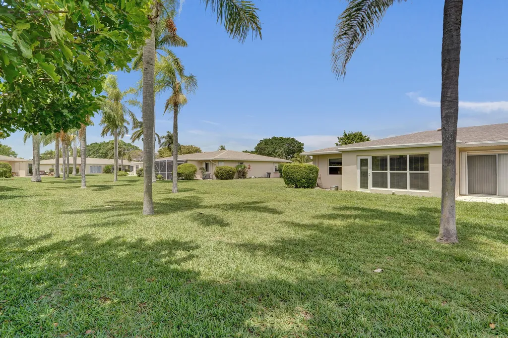 8620 Chevy Chase Drive Boca Raton FL 33433