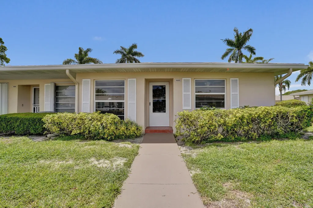 8620 Chevy Chase Drive Boca Raton FL 33433