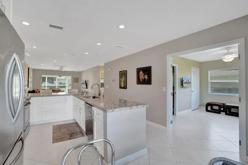 8620 Chevy Chase Drive Boca Raton FL 33433