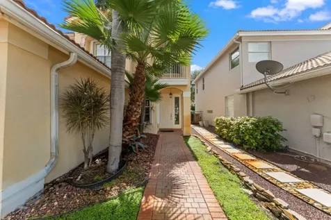8492 Breezy Oak Way Boynton Beach FL 33473