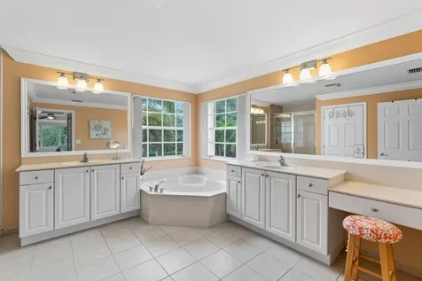 8492 Breezy Oak Way Boynton Beach FL 33473