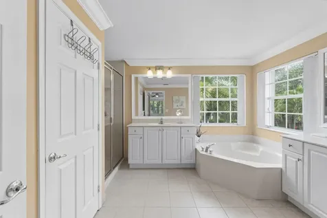 8492 Breezy Oak Way Boynton Beach FL 33473