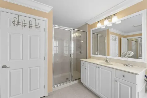 8492 Breezy Oak Way Boynton Beach FL 33473