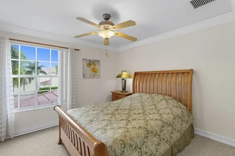 8492 Breezy Oak Way Boynton Beach FL 33473