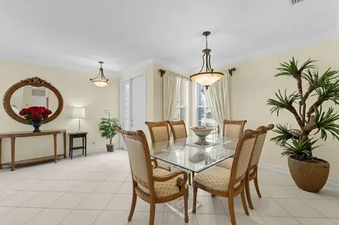 8492 Breezy Oak Way Boynton Beach FL 33473