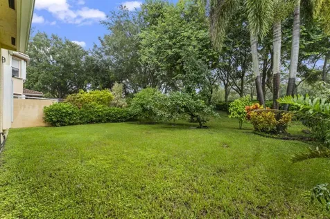 8492 Breezy Oak Way Boynton Beach FL 33473