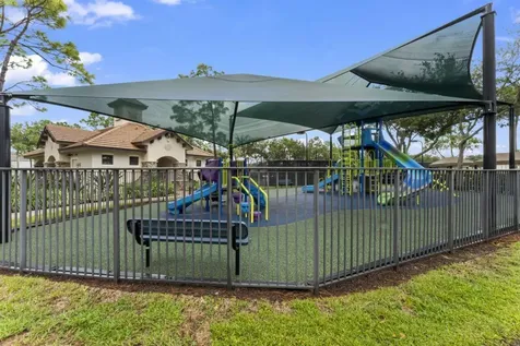 8492 Breezy Oak Way Boynton Beach FL 33473