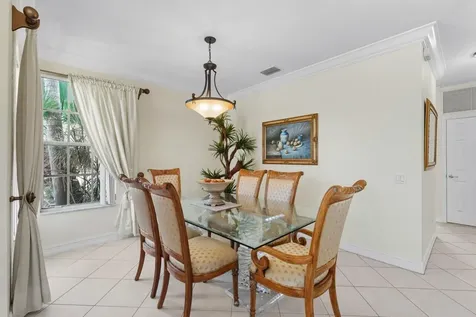 8492 Breezy Oak Way Boynton Beach FL 33473