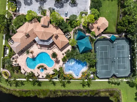 8492 Breezy Oak Way Boynton Beach FL 33473