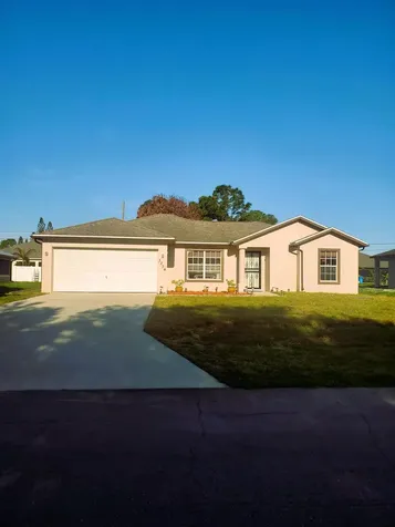 3234 SW Fillmore Street Port St Lucie FL 34953