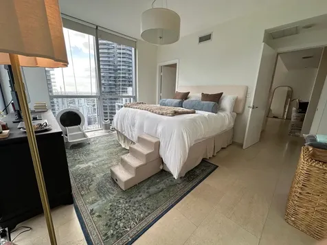 1060 Brickell Avenue Miami FL 33131