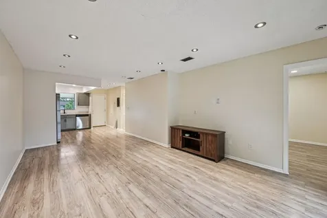6001 Shakerwood Circle Tamarac FL 33319