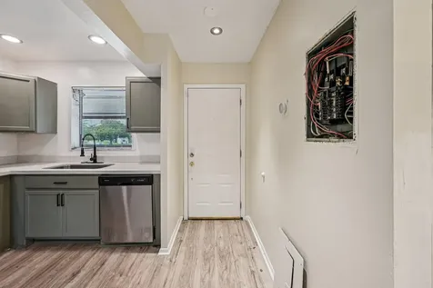 6001 Shakerwood Circle Tamarac FL 33319