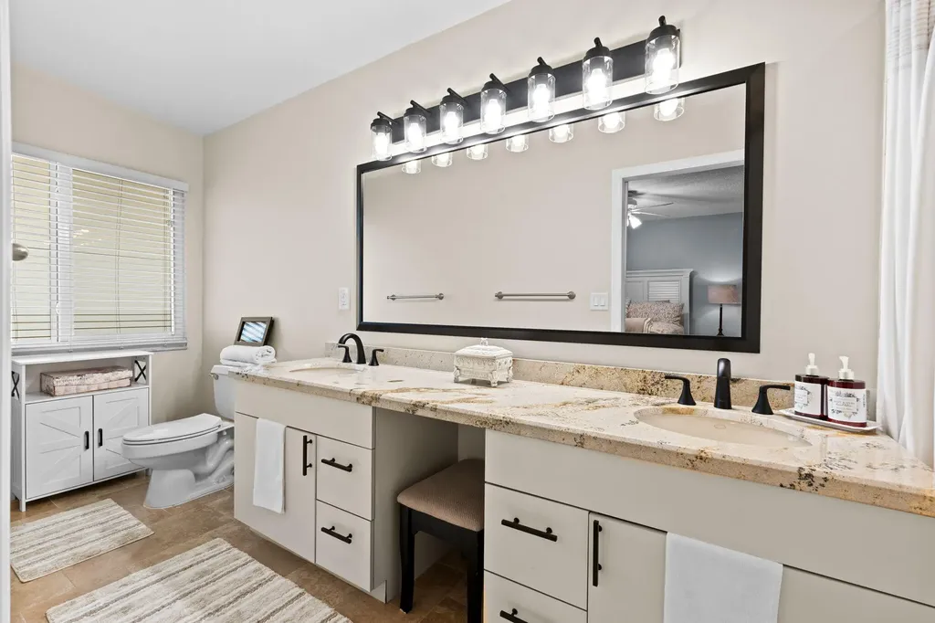 21 Whispering Oaks Circle West Palm Beach FL 33411