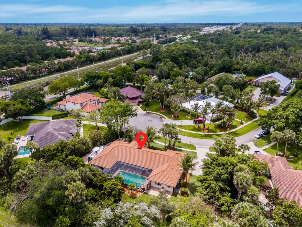 21 Whispering Oaks Circle West Palm Beach FL 33411