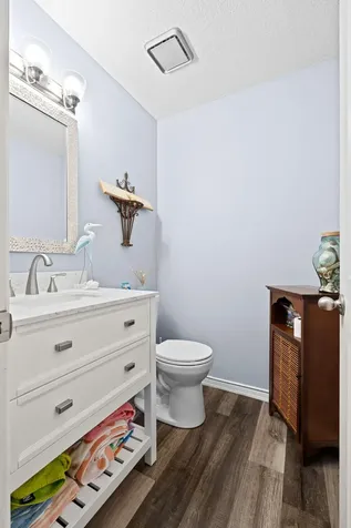 21 Whispering Oaks Circle West Palm Beach FL 33411
