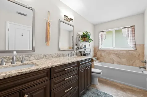 21 Whispering Oaks Circle West Palm Beach FL 33411
