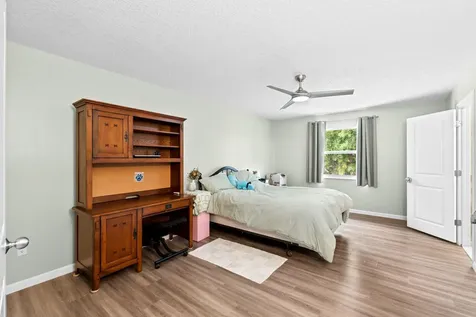 21 Whispering Oaks Circle West Palm Beach FL 33411