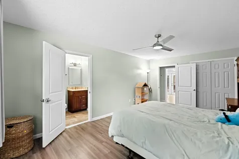 21 Whispering Oaks Circle West Palm Beach FL 33411