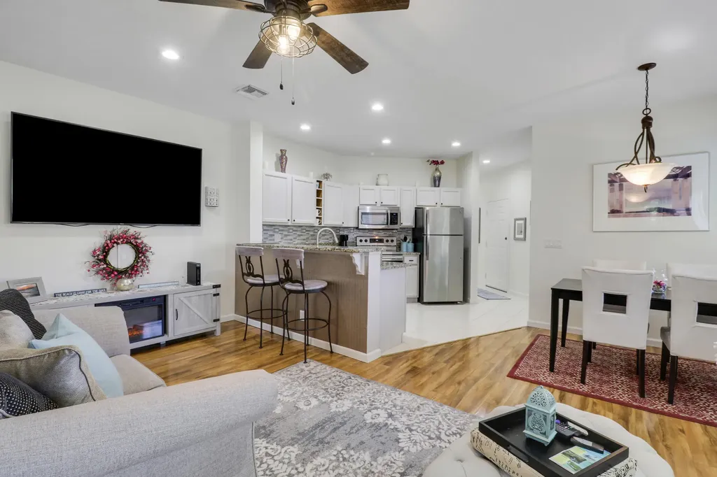 8301A Mulligan Circle Port St Lucie FL 34986