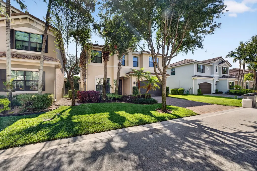 13820 Imperial Topaz Trail Delray Beach FL 33446