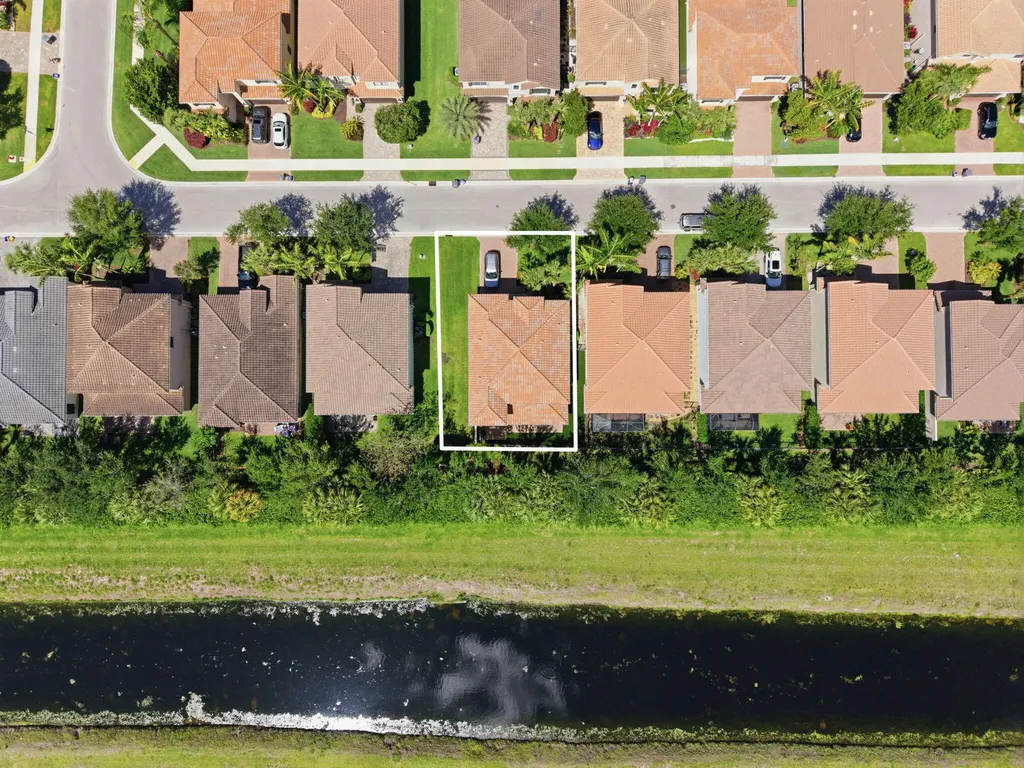 13820 Imperial Topaz Trail Delray Beach FL 33446