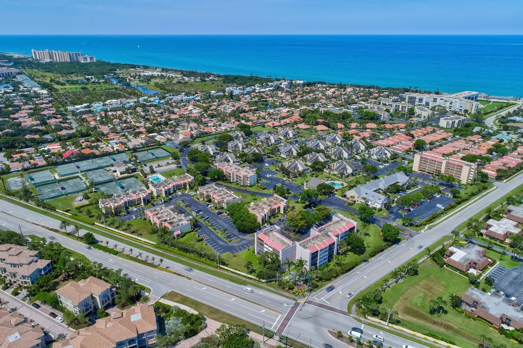 1605 S Us Highway 1 Jupiter FL 33477