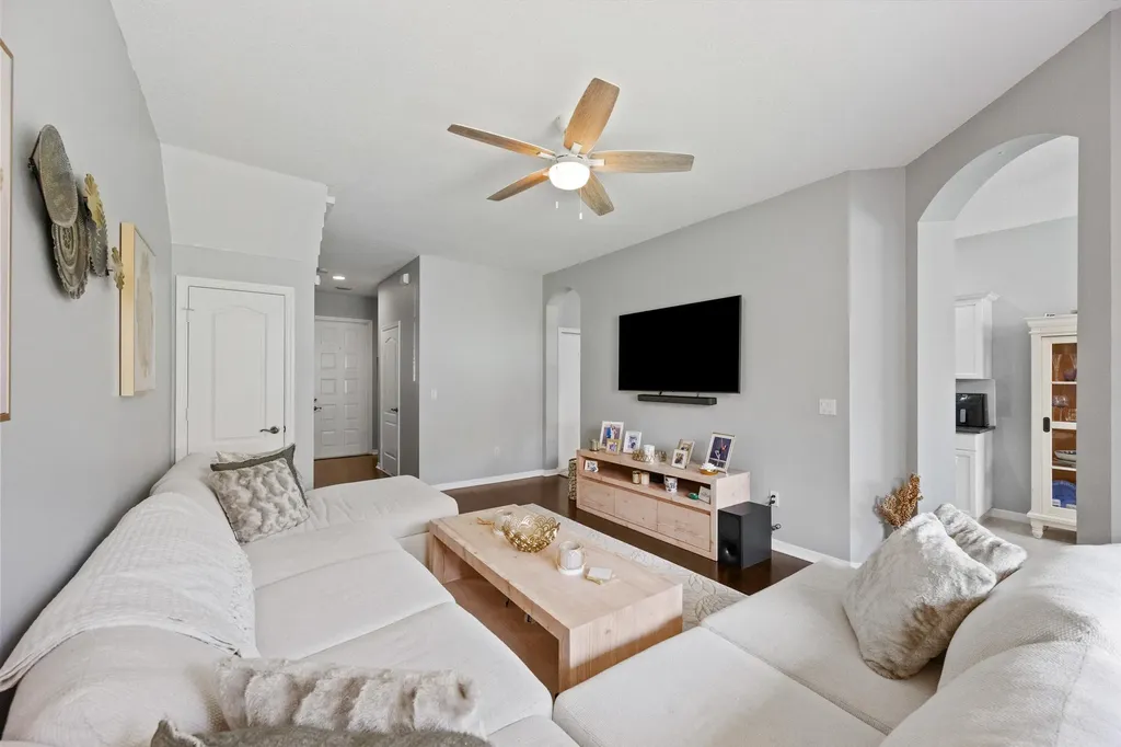 214 River Bluff Lane Royal Palm Beach FL 33411