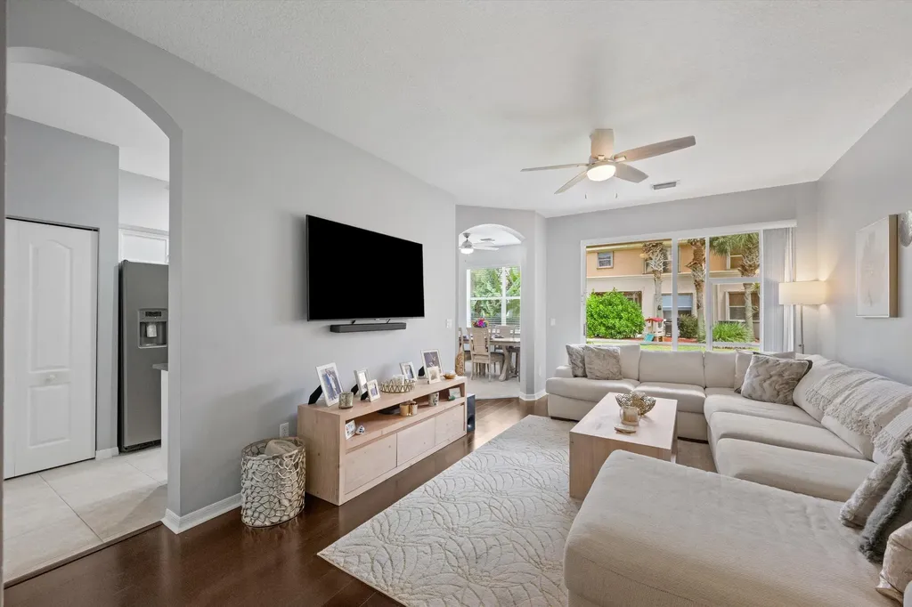 214 River Bluff Lane Royal Palm Beach FL 33411