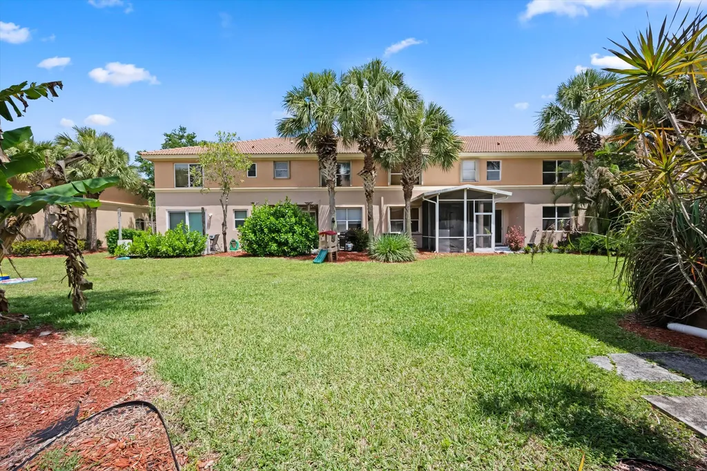 214 River Bluff Lane Royal Palm Beach FL 33411