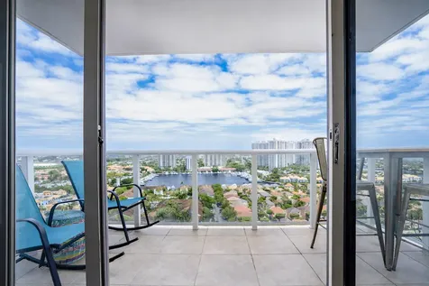 3675 N Country Club Drive Aventura FL 33180