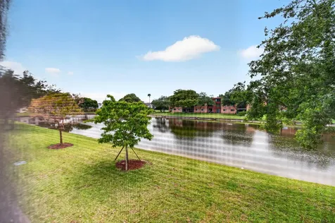 5550 Witney Drive Delray Beach FL 33484