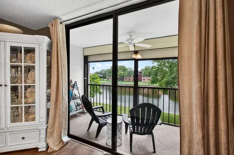 5550 Witney Drive Delray Beach FL 33484