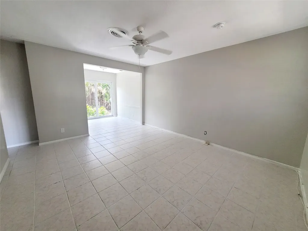 2120 NE 41st Street Lighthouse Point FL 33064