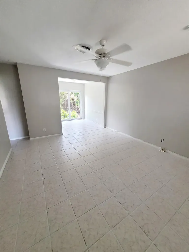 2120 NE 41st Street Lighthouse Point FL 33064