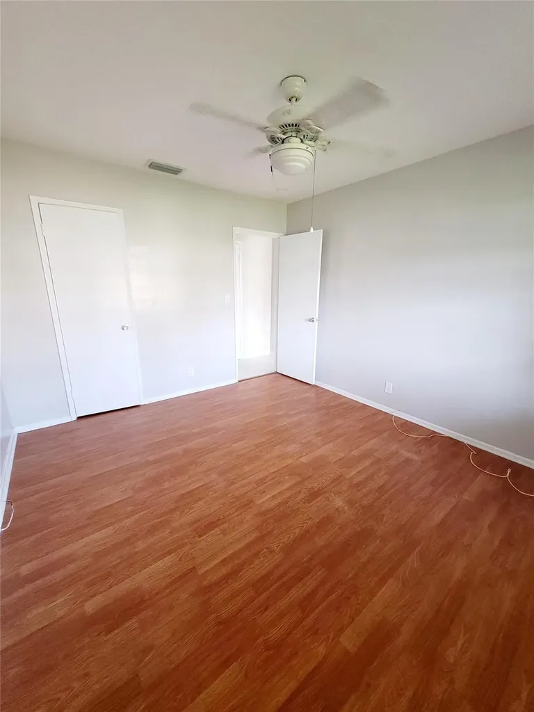 2120 NE 41st Street Lighthouse Point FL 33064