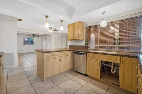 8270 NW 66th Terrace Tamarac FL 33321