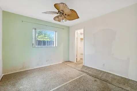 8270 NW 66th Terrace Tamarac FL 33321