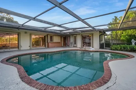 8270 NW 66th Terrace Tamarac FL 33321
