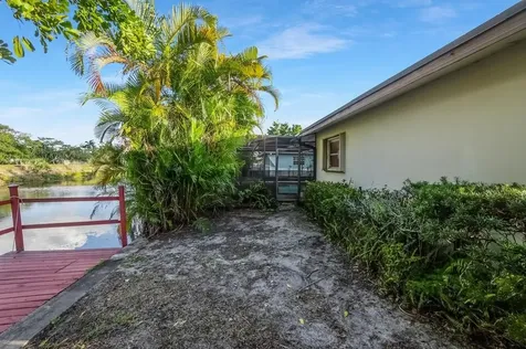 8270 NW 66th Terrace Tamarac FL 33321