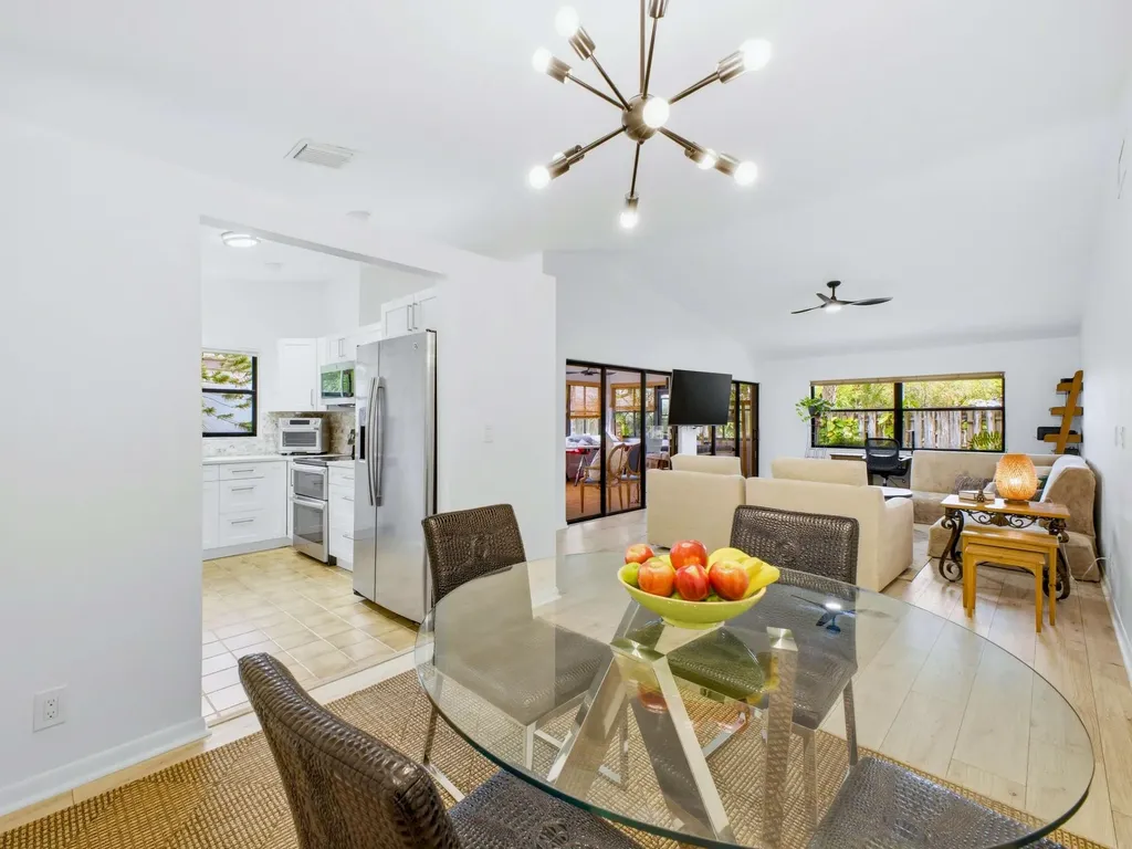 56 Baytree Circle Boynton Beach FL 33436
