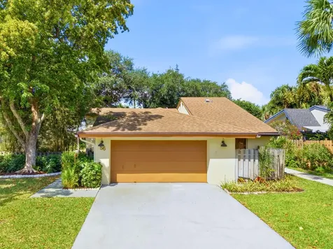 56 Baytree Circle Boynton Beach FL 33436