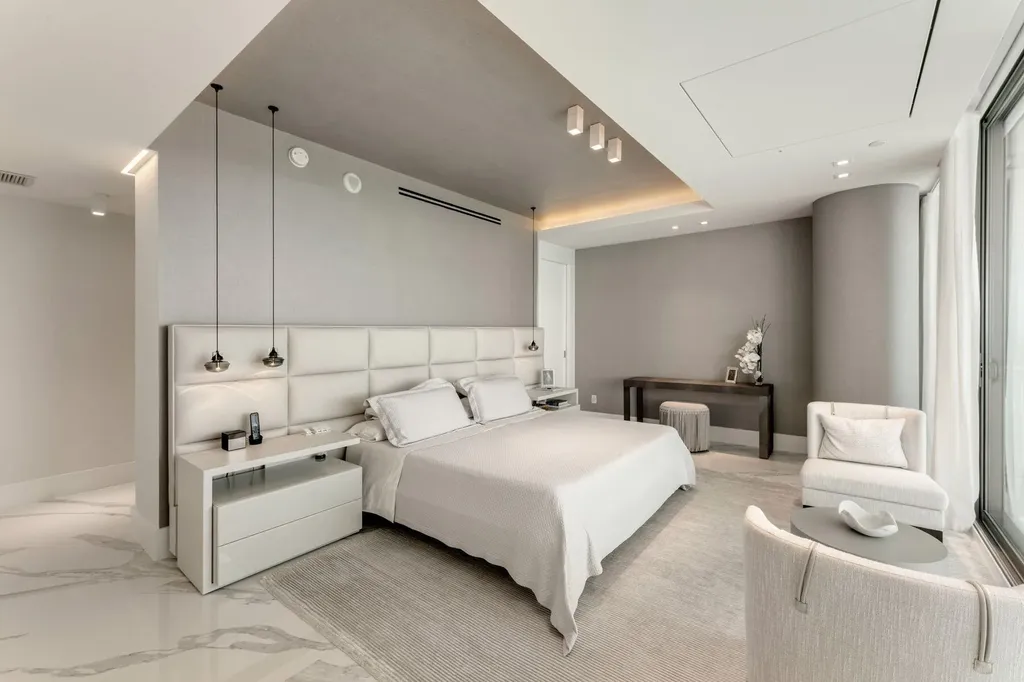 10201 Collins Avenue Bal Harbour FL 33154